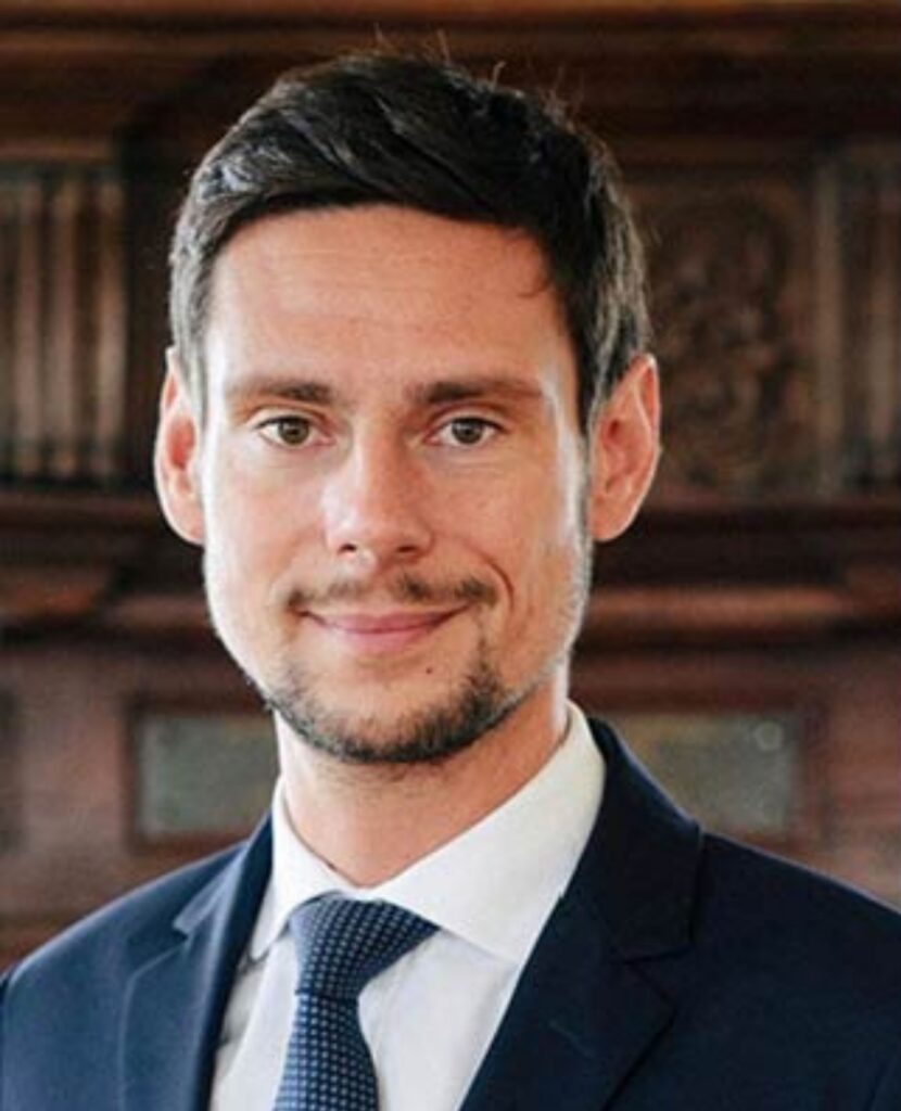 Portrait de Monsieur le Maire - Agrandir l'image, fenêtre modale