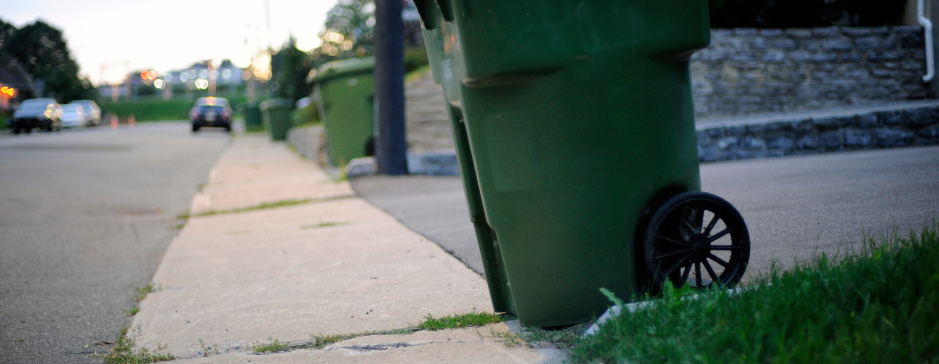 Poubelle dans la rue