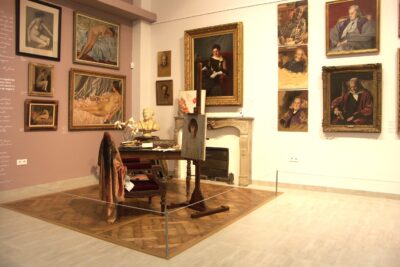 Musée Adrien Mentienne. Espace Maurice Joron - Agrandir l'image 3 sur 3, fenêtre modale