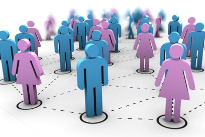 Plusieurs personnages hommes/femmes - Agrandir l'image, fenêtre modale