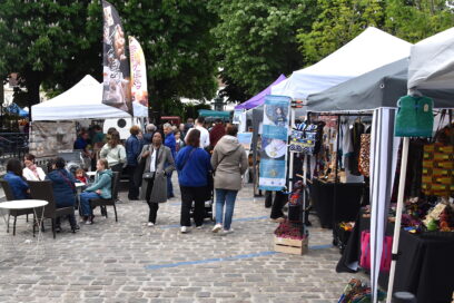 Marché nocturne de Bry - Agrandir l'image, fenêtre modale
