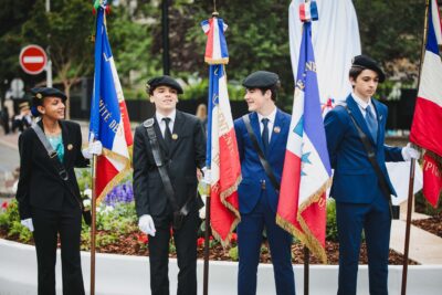 Agrandir l'image 8 sur 79, fenêtre modale