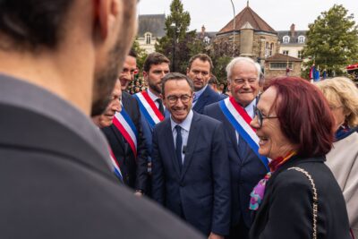 Agrandir l'image 16 sur 79, fenêtre modale