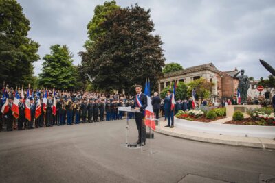 Agrandir l'image 33 sur 79, fenêtre modale