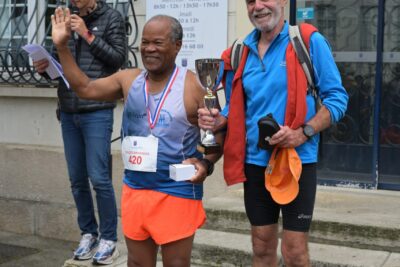 Agrandir l'image 16 sur 16, fenêtre modale