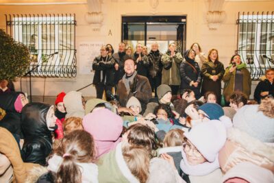 Agrandir l'image 2 sur 18, fenêtre modale