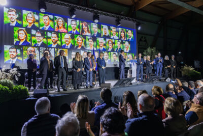 Agrandir l'image 6 sur 11, fenêtre modale